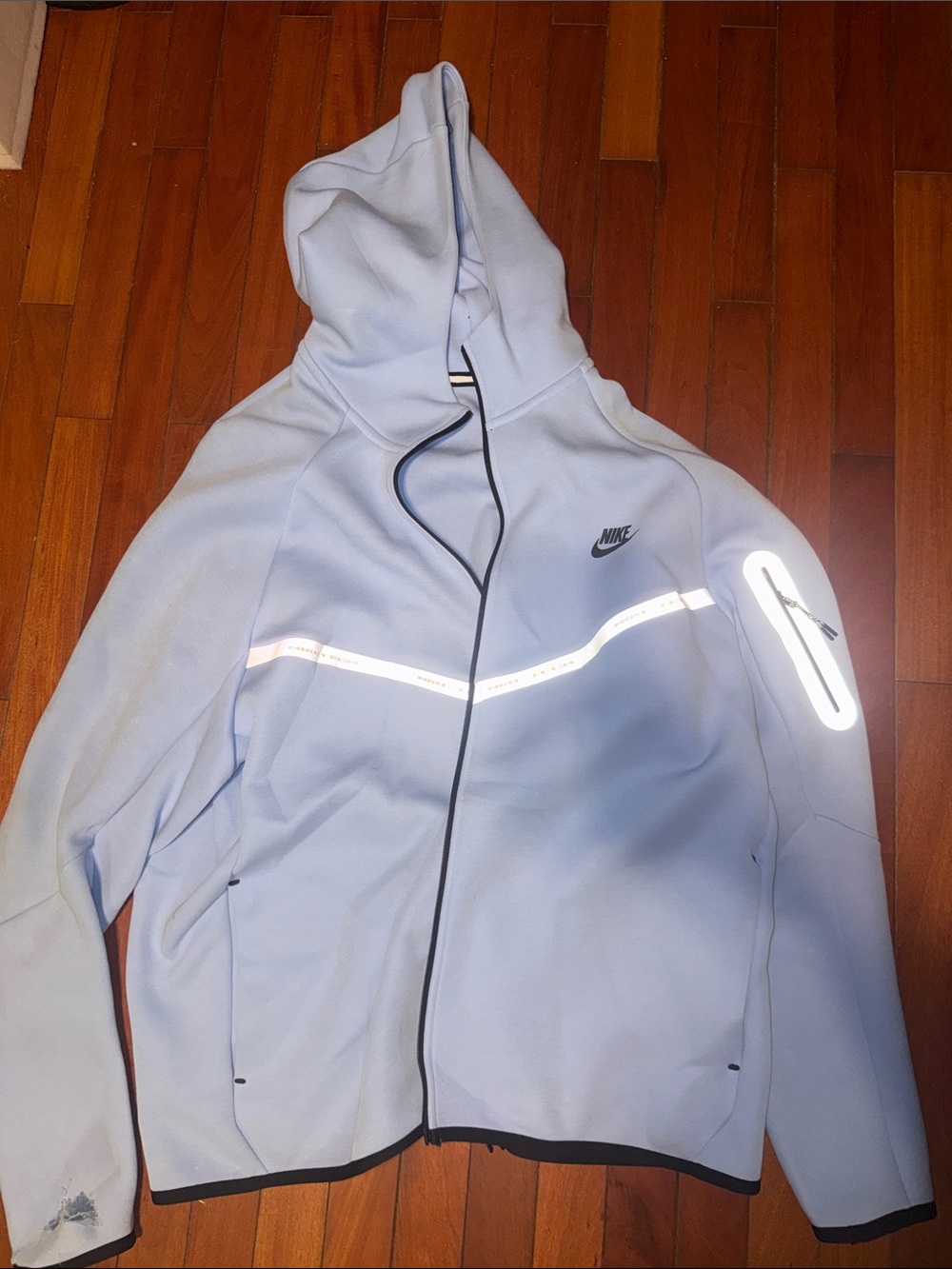 Nike Men’s Light Blue Full-Zip Hooded Performance Jacket